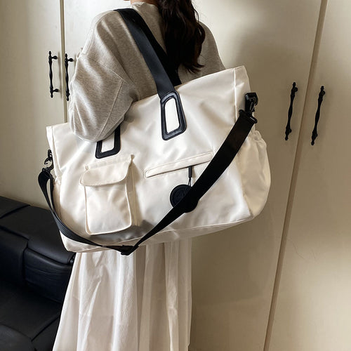 Multi-Pocket Utility Travel Tote Bowlift