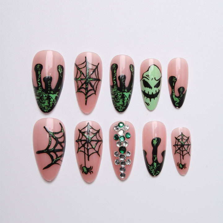 Creative Nail Art Set with Halloween Motifs Bowlift