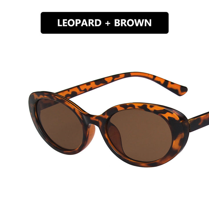 Ladies Cat-Eye Sunglasses with Transparent Frame and Gradient Lenses Bowlift