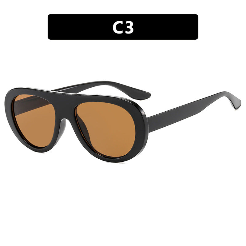 Women's fashionable oversized sunglasses with protective UV filter Bowlift