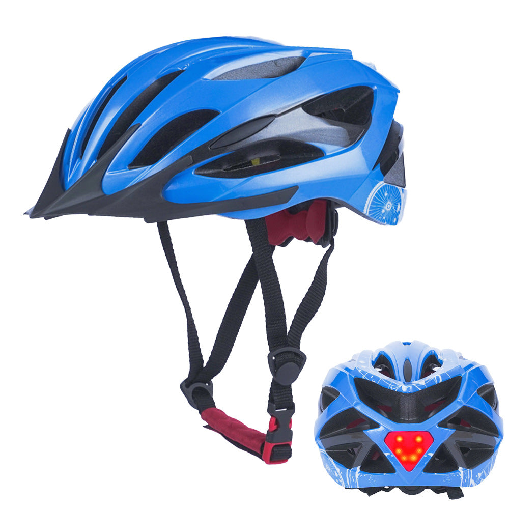 Bicycle helmet with LED rear light and optimal ventilation Bowlift