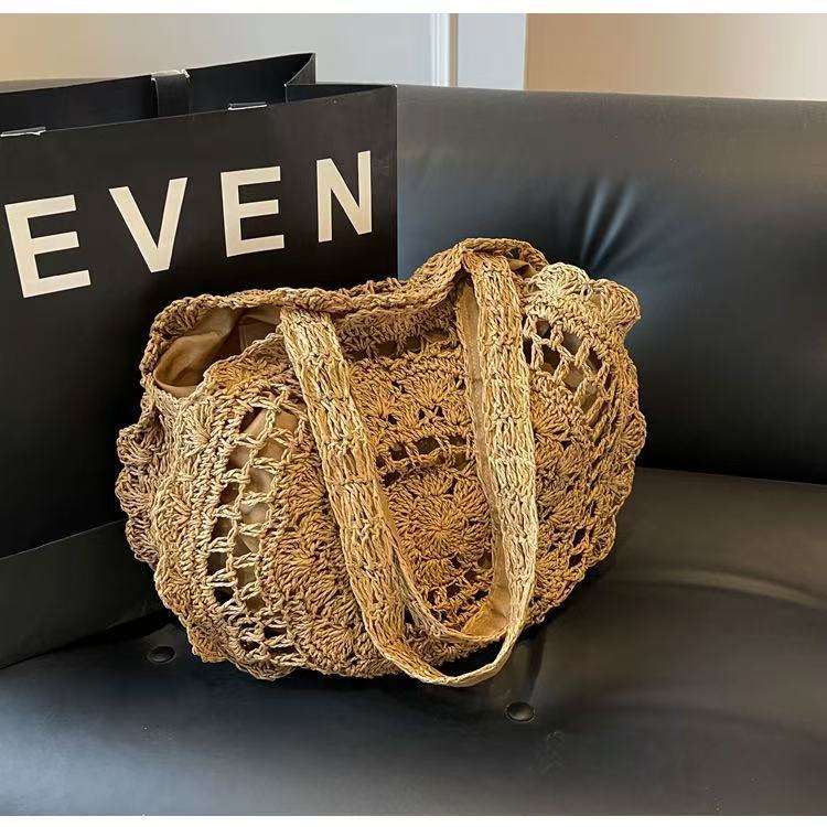 Handcrafted Macrame Shoulder Bag Bowlift