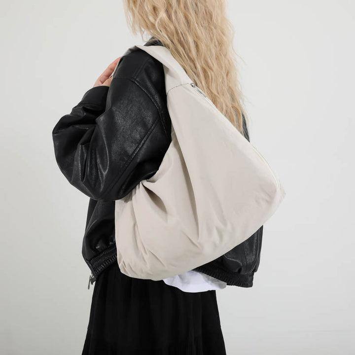 Practical and Trendy Fabric Bag Bowlift
