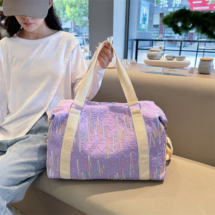 Multifunctional sports and travel bag with creative texture Bowlift