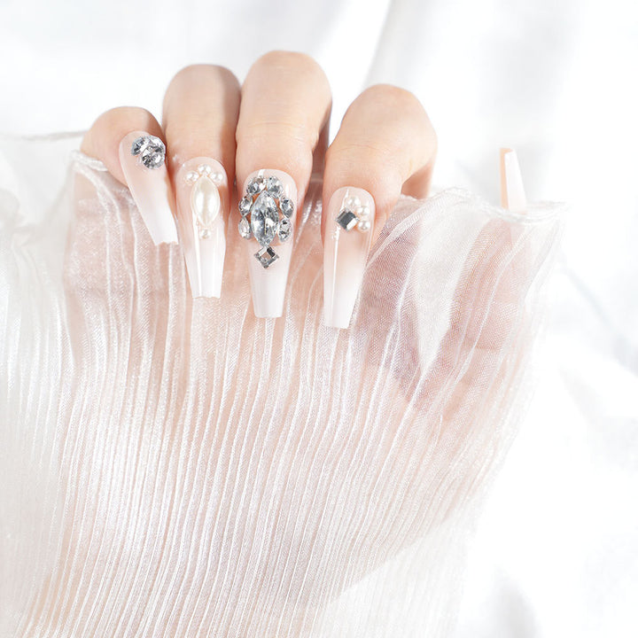 Glamorous Crystal Embellished Press-On Nail Set Bowlift