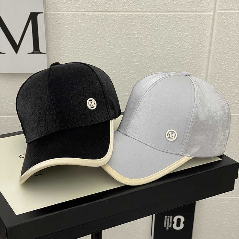 Women's Shiny Satin Baseball Cap Bowlift
