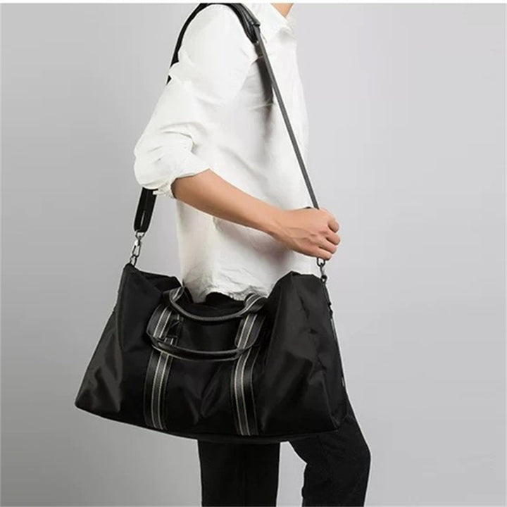 Spacious travel bag Bowlift