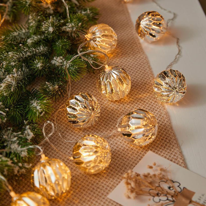 Colored LED Christmas light chain Bowlift