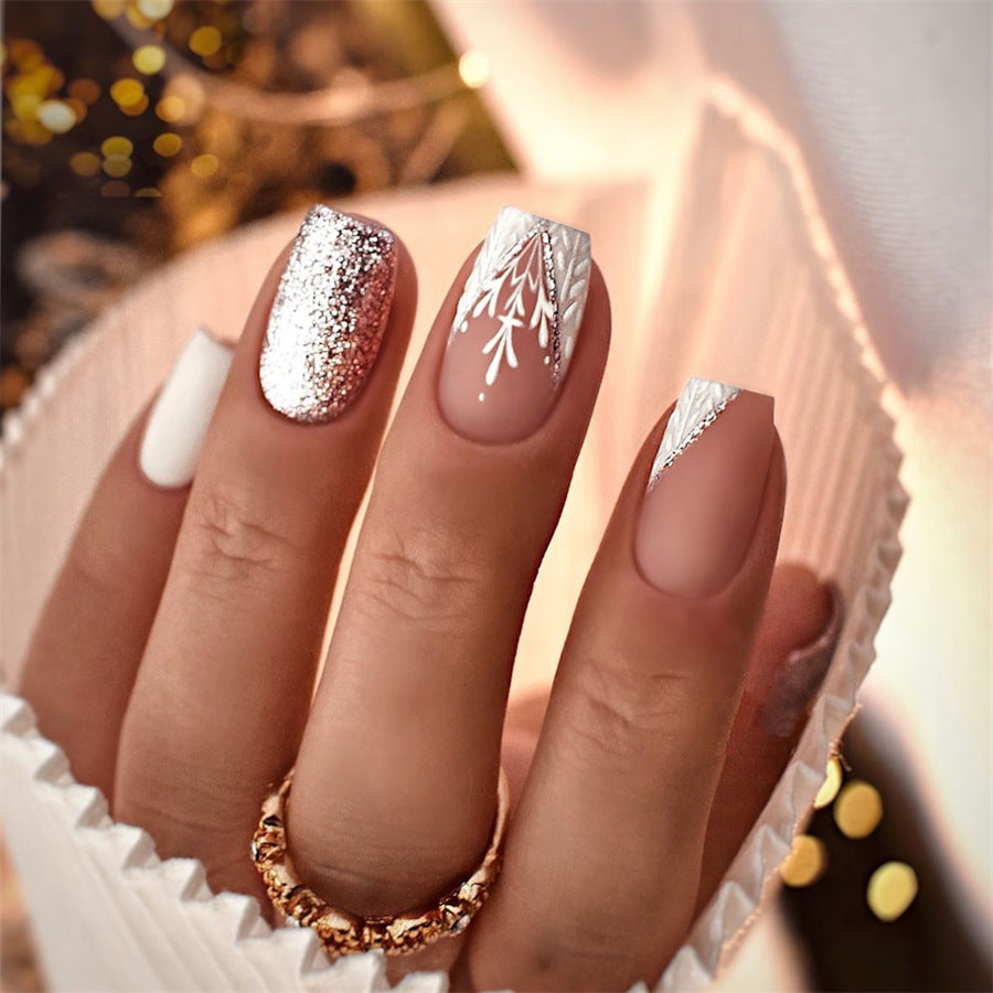 Elegant Heart-Designed Press-On Nail Tips Bowlift