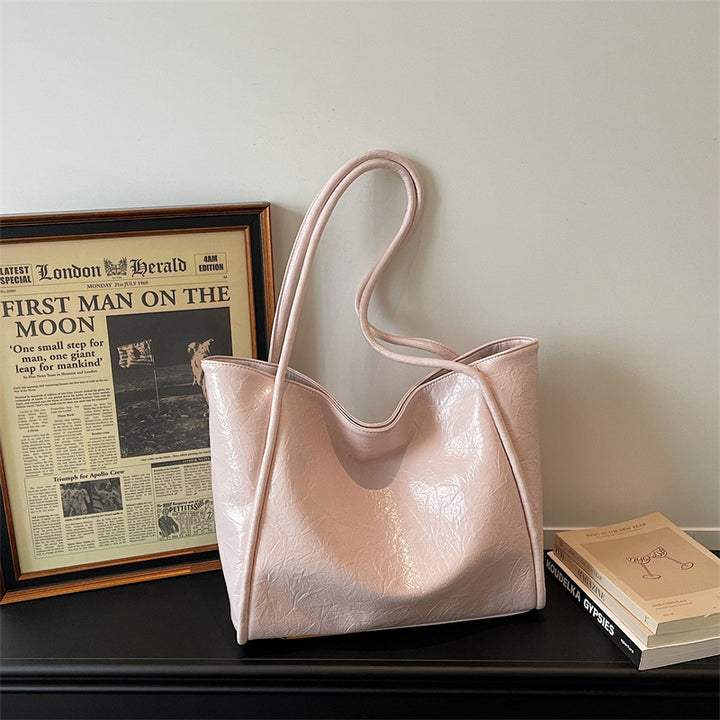 Versatile Soft-Finish Tote Bowlift