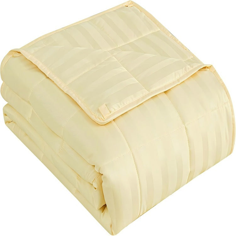 Multi-Season Quilted Blanket Bowlift