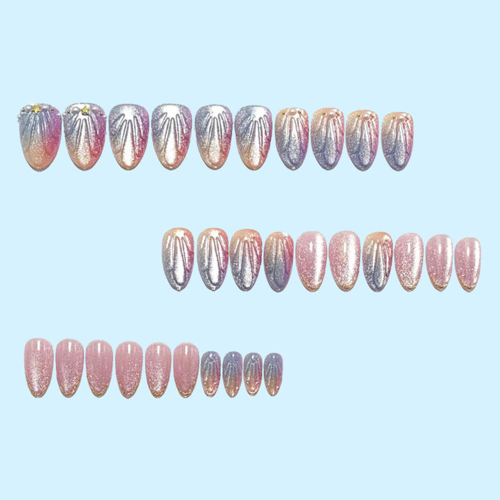 Artificial nails with glitter accents and elegant decorations Bowlift