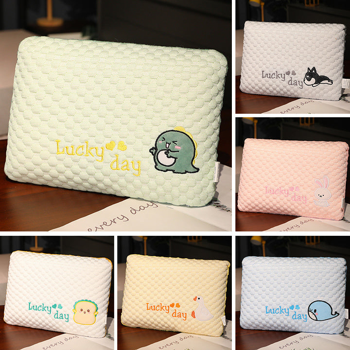 Cushion with whale motif Bowlift