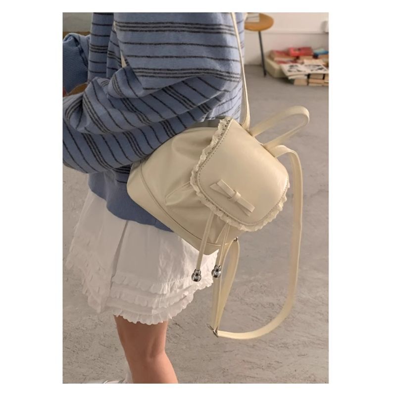 Elegant Bow-Detail Crossbody Bag Bowlift