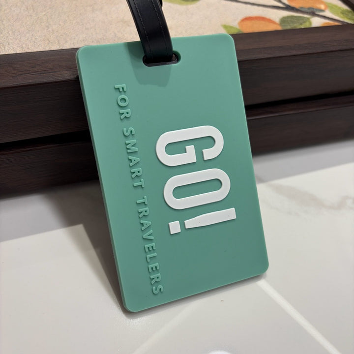 Novelty Luggage Tag Bowlift