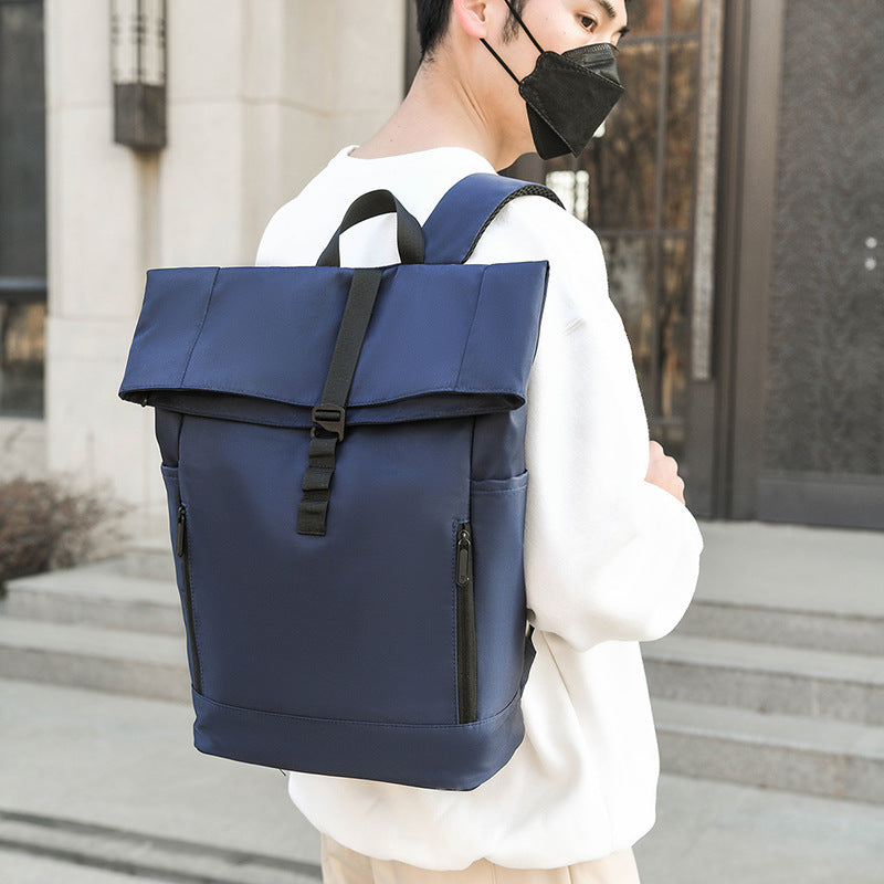 Urban Backpack with Multifunctional Rolltop Closure Bowlift