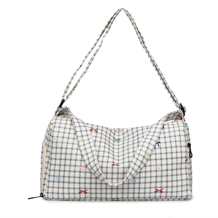 Lightweight Heart-Patterned Carryall