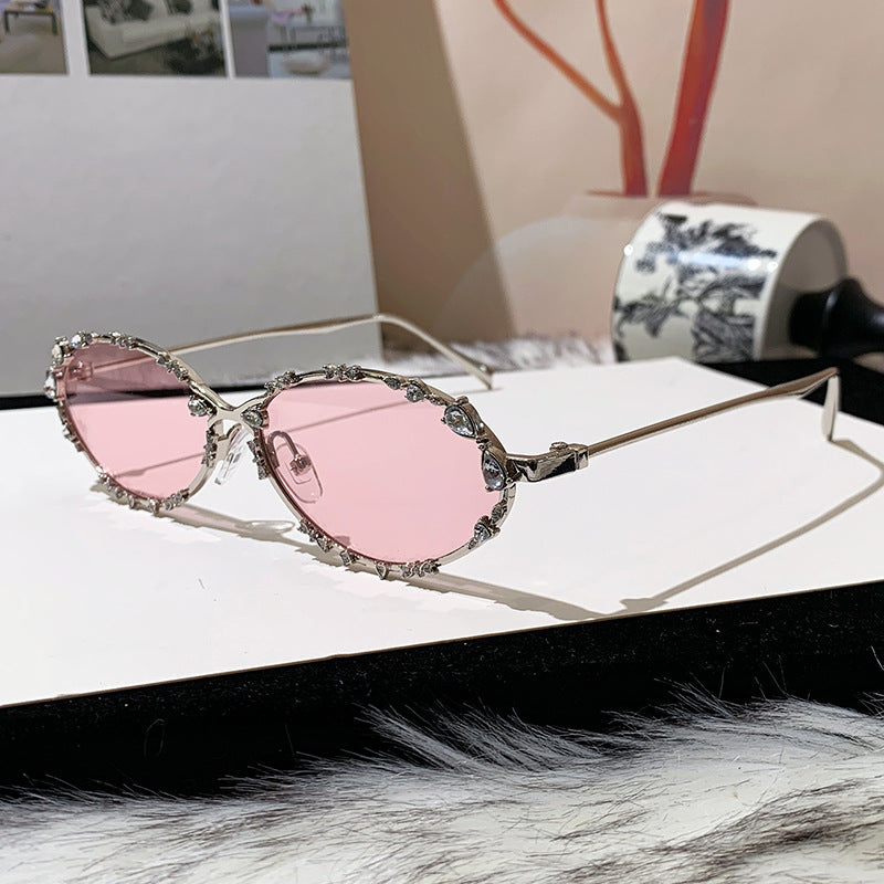 Women's exclusive sunglasses with sparkling rhinestone embellishment and elegant metal frame Bowlift