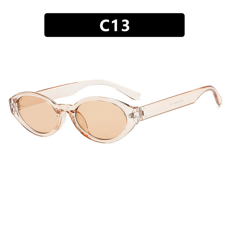 Women's Cat-Eye Sunglasses with Elegant Carry Bag Design Bowlift
