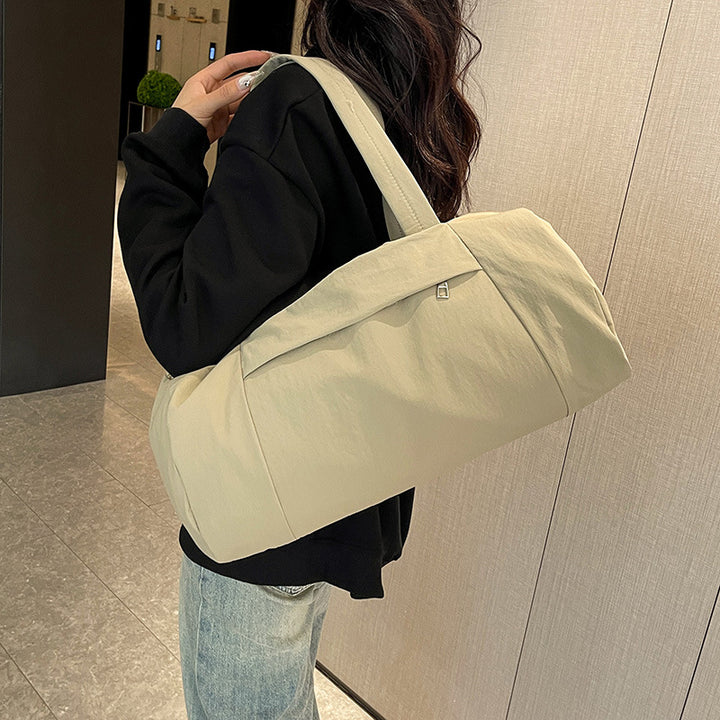 Stylish Versatile Travel Holdall Bowlift