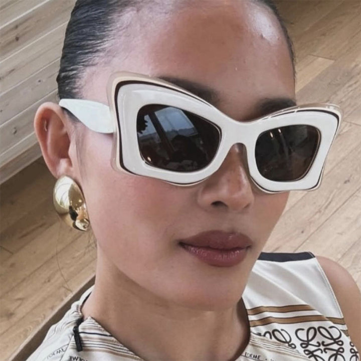 Women's oversized sunglasses in extravagant design Bowlift