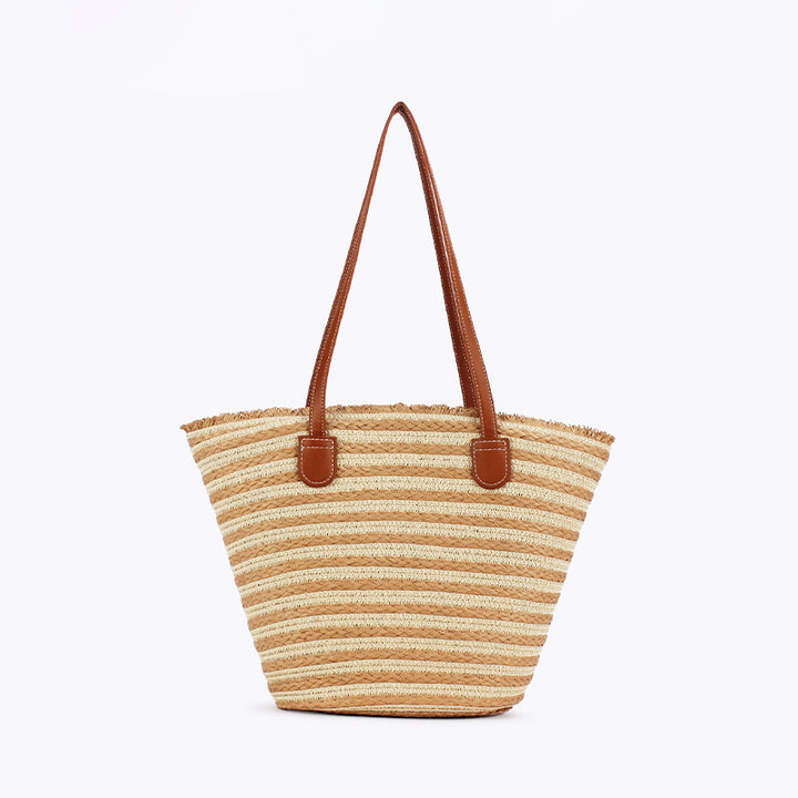 Generous beach bag with leather handles Bowlift