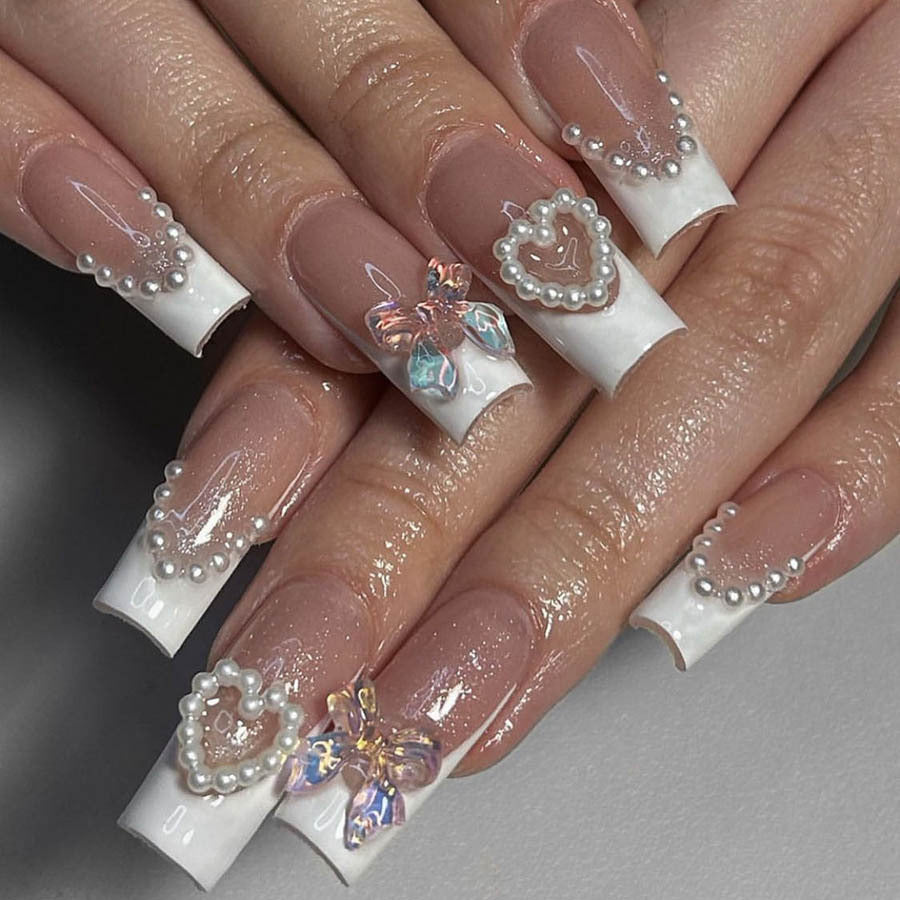 Acrylic nail set with elegant pearl and 3D flower decorations Bowlift