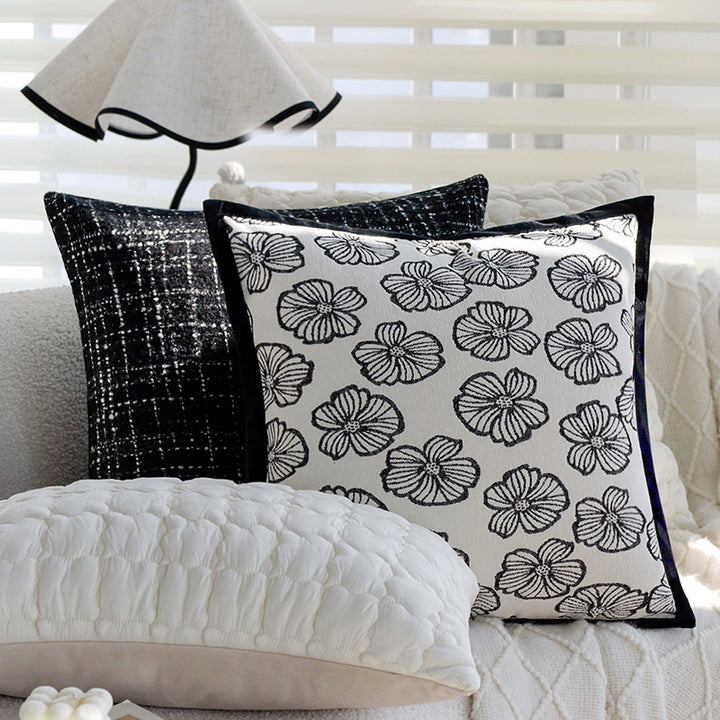 Square Decorative Cushion Cover with Large Wild Animal Jacquard and Velvet Piping Bowlift