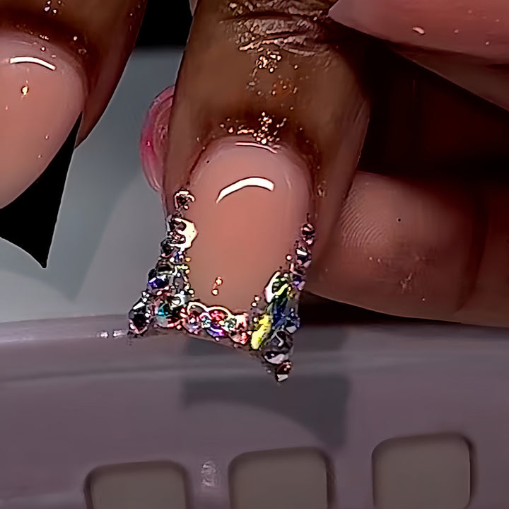 Glamorous Decorative Nail Art Bowlift