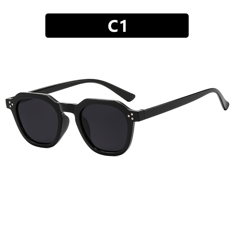 Ladies fashionable sunglasses in trendy hexagon design Bowlift