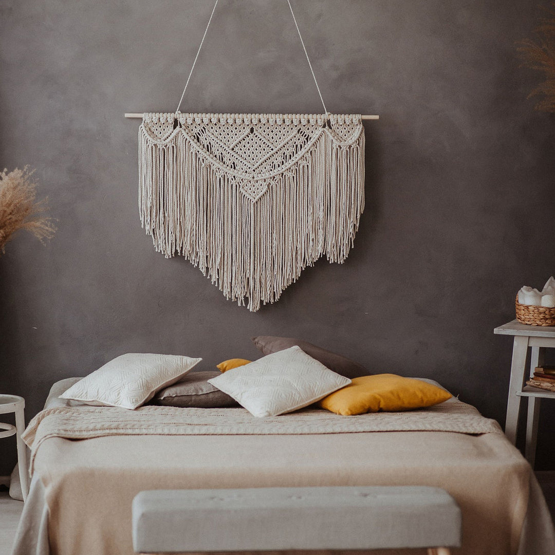 Macrame Wall Tapestry with Artistic Fringes Bowlift