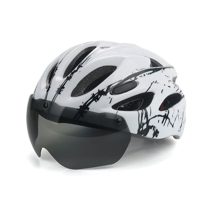 Cycling Helmet with Built-in Visor Bowlift
