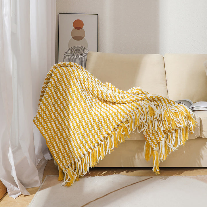 Decorative Throw Blanket Bowlift