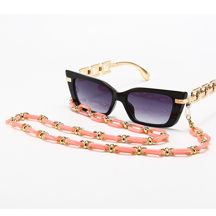 Fashion Cat-Eye Sunglasses with Elegant Chain Bowlift