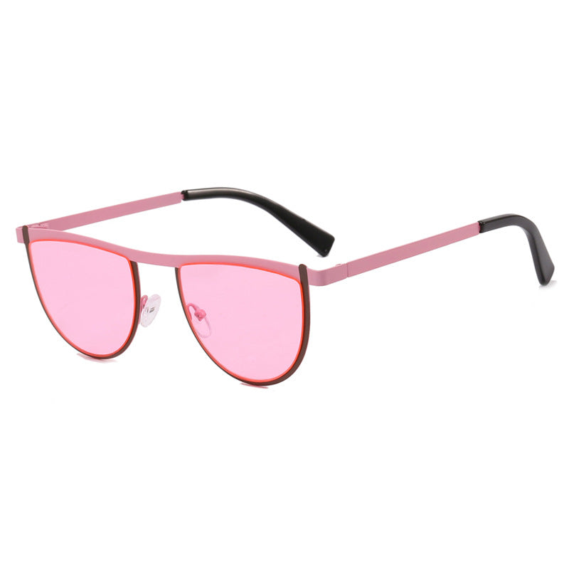 Women's elegant sunglasses with modern design and UV protection Bowlift