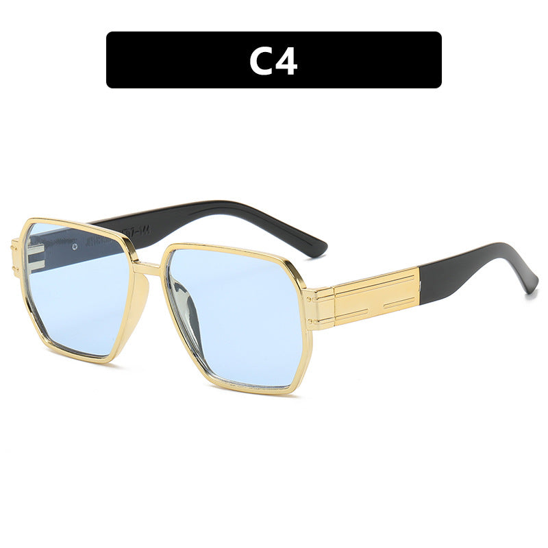 Ladies elegant sunglasses with striking geometric frame Bowlift