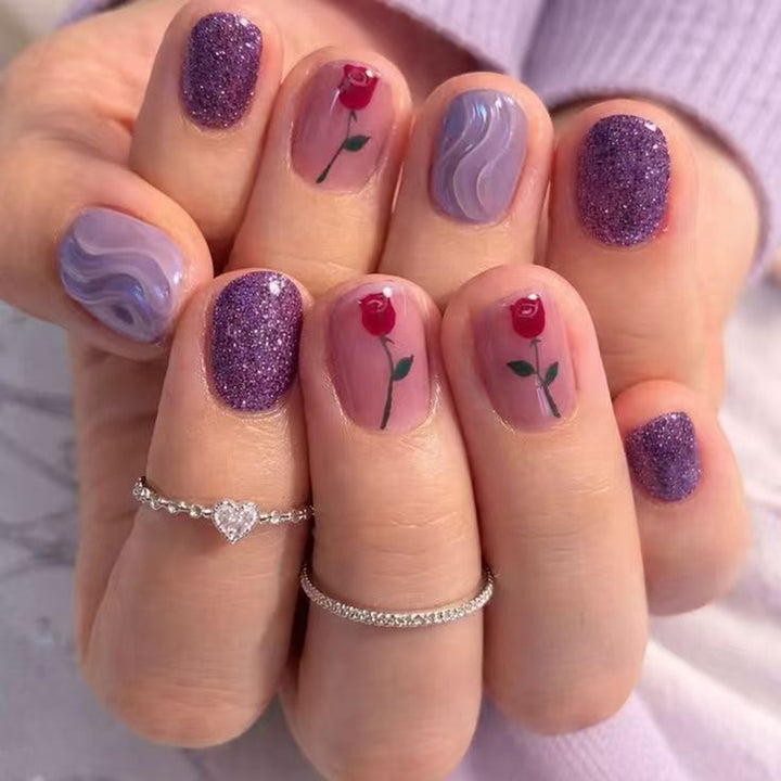 False nails with glamorous glitter design Bowlift