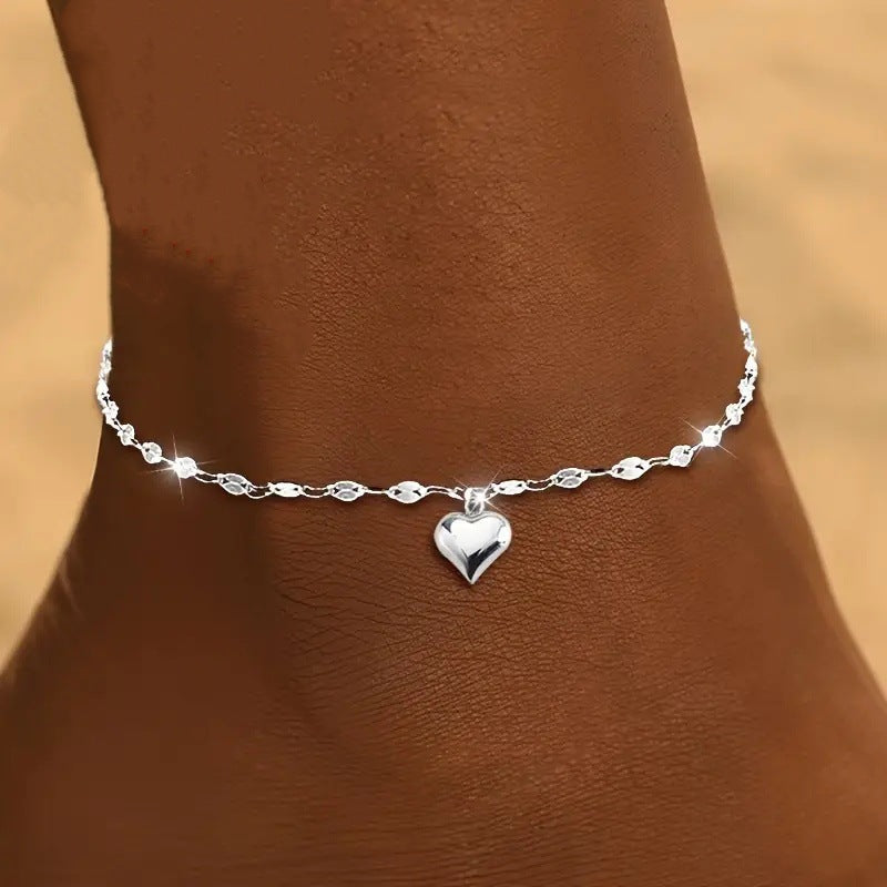 Heart-Shaped Pendant Necklace Bowlift