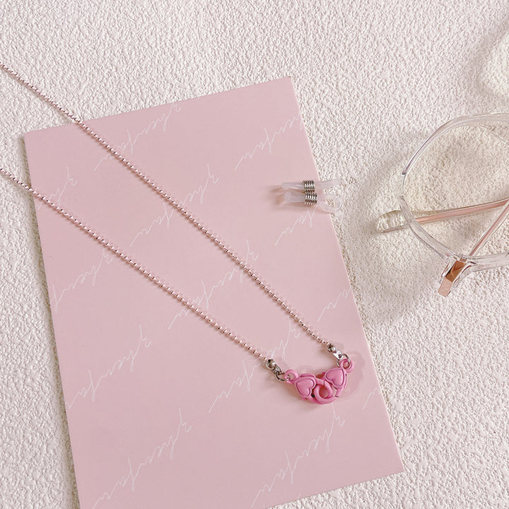 Filigree glasses holder chain with heart pendant Bowlift