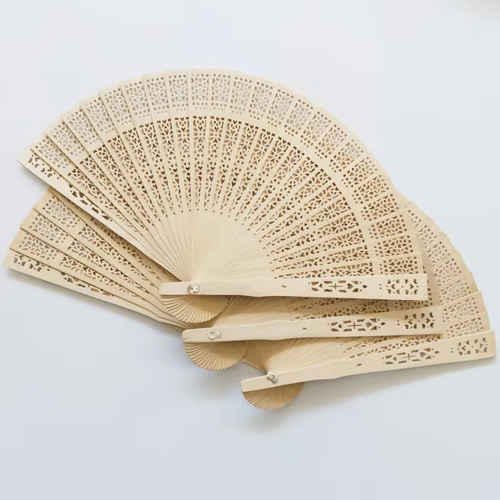 Women's fan made of high-quality filigree plastic with exquisite pattern design Bowlift