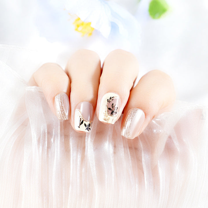 Floral-Inspired Nail Art Extensions Bowlift