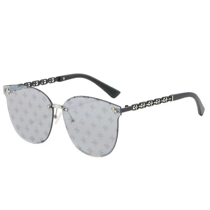 Women Cat-Eye Sunglasses with Luxurious Design and High-Quality UV Protection Bowlift