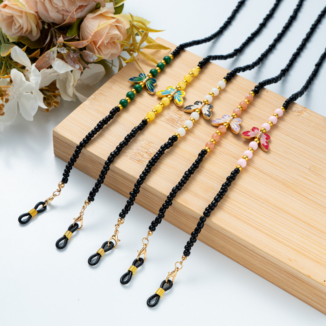 Beaded Eyewear Chain with Decorative Elements Bowlift