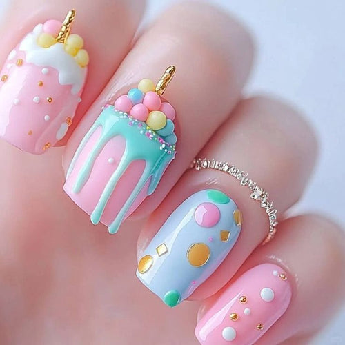Artificial nails in creative dessert design Bowlift