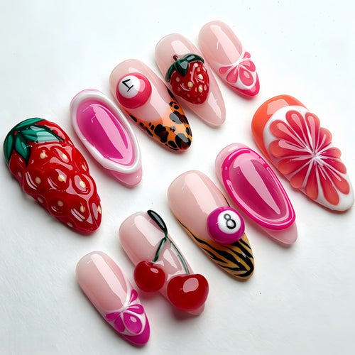 Artificial nails with fruity motifs andGloss finish Bowlift