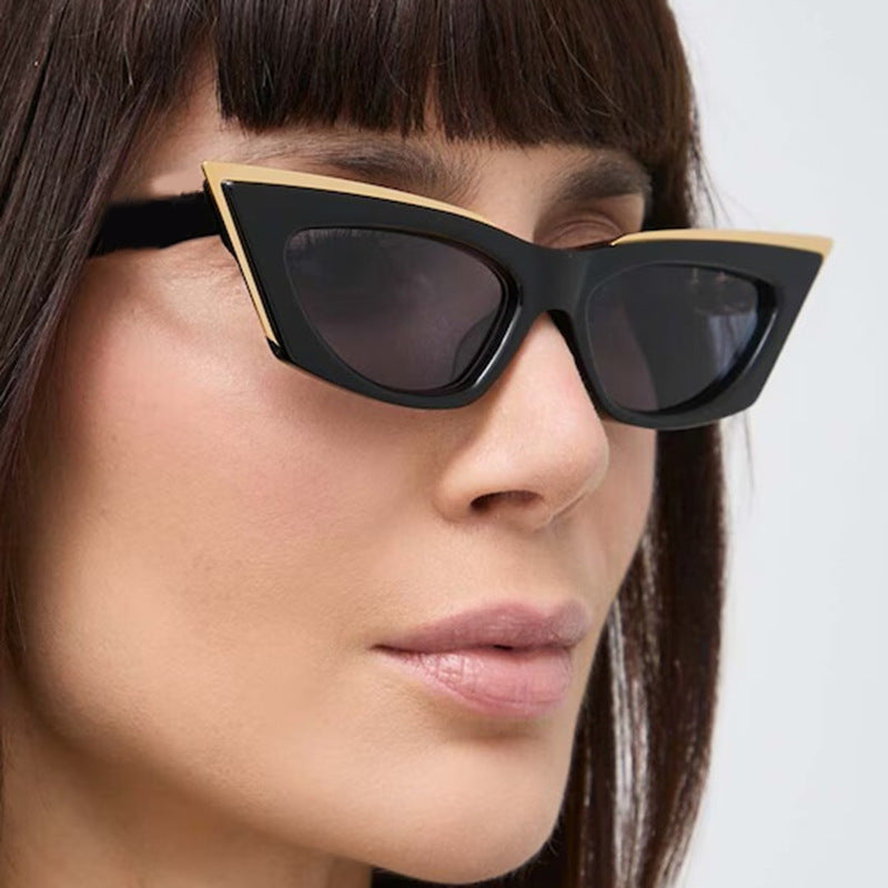 Women extravagant Cat-Eye sunglasses Bowlift