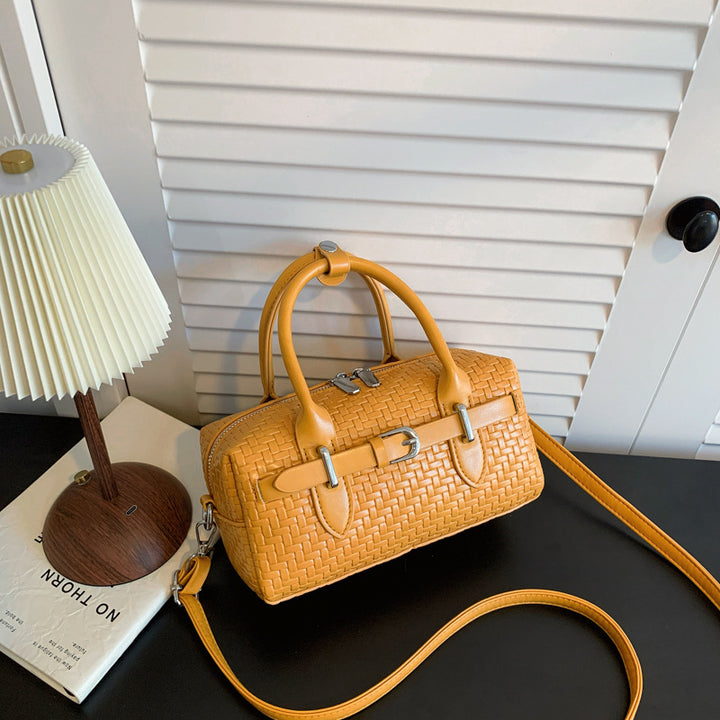 Chic ven Handbag Bowlift
