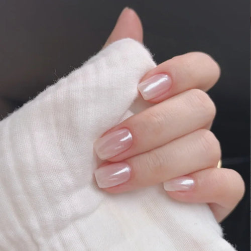 Artificial nails in elegant French design Bowlift