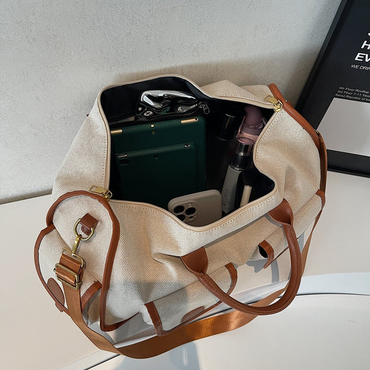 Elegant Leisure Duffel Bag with Multiple Compartments Bowlift