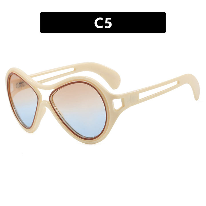 Women's vintage-inspired sunglasses with distinctive frame and UV protection Bowlift